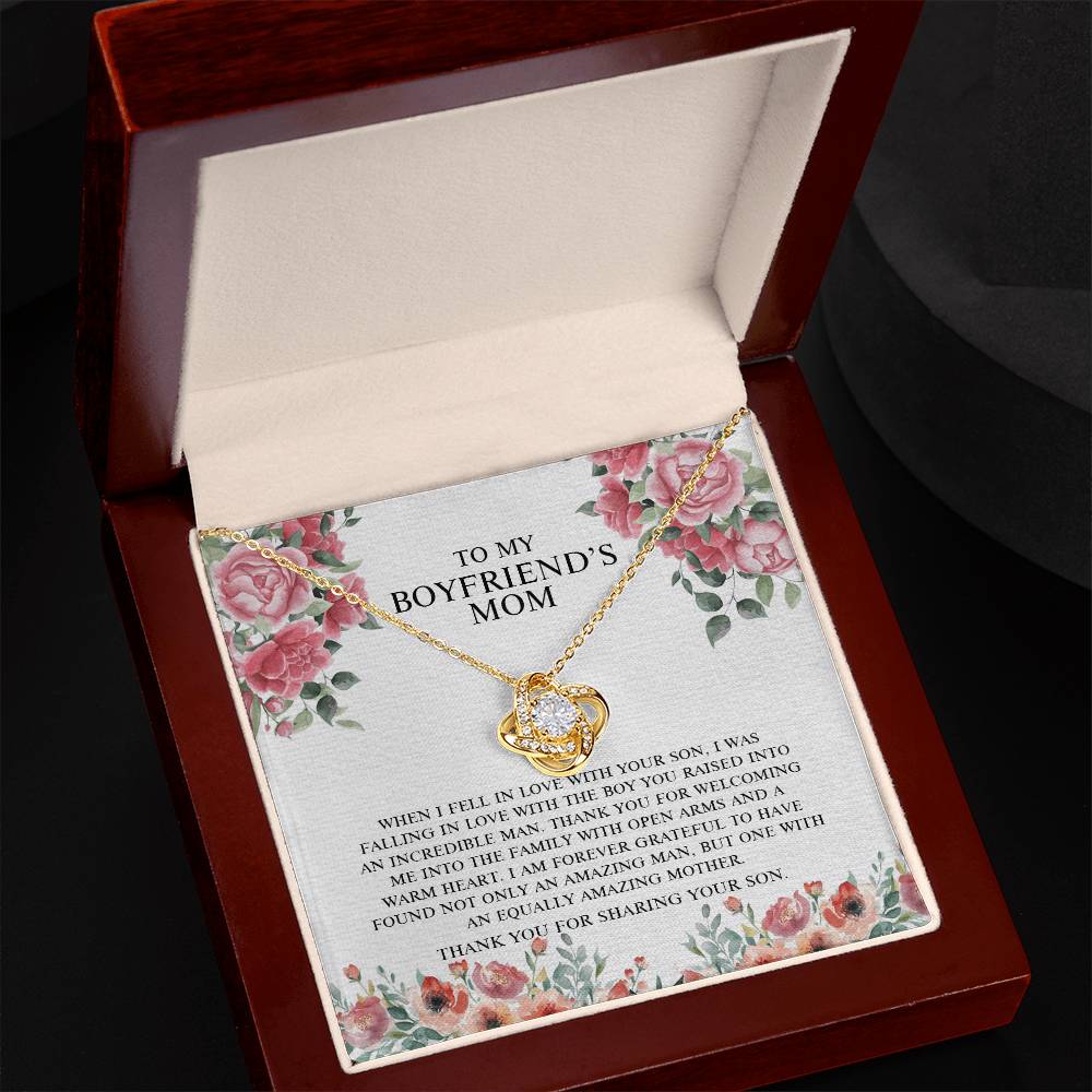 BoyFriends Mom - Love Knot Necklace
