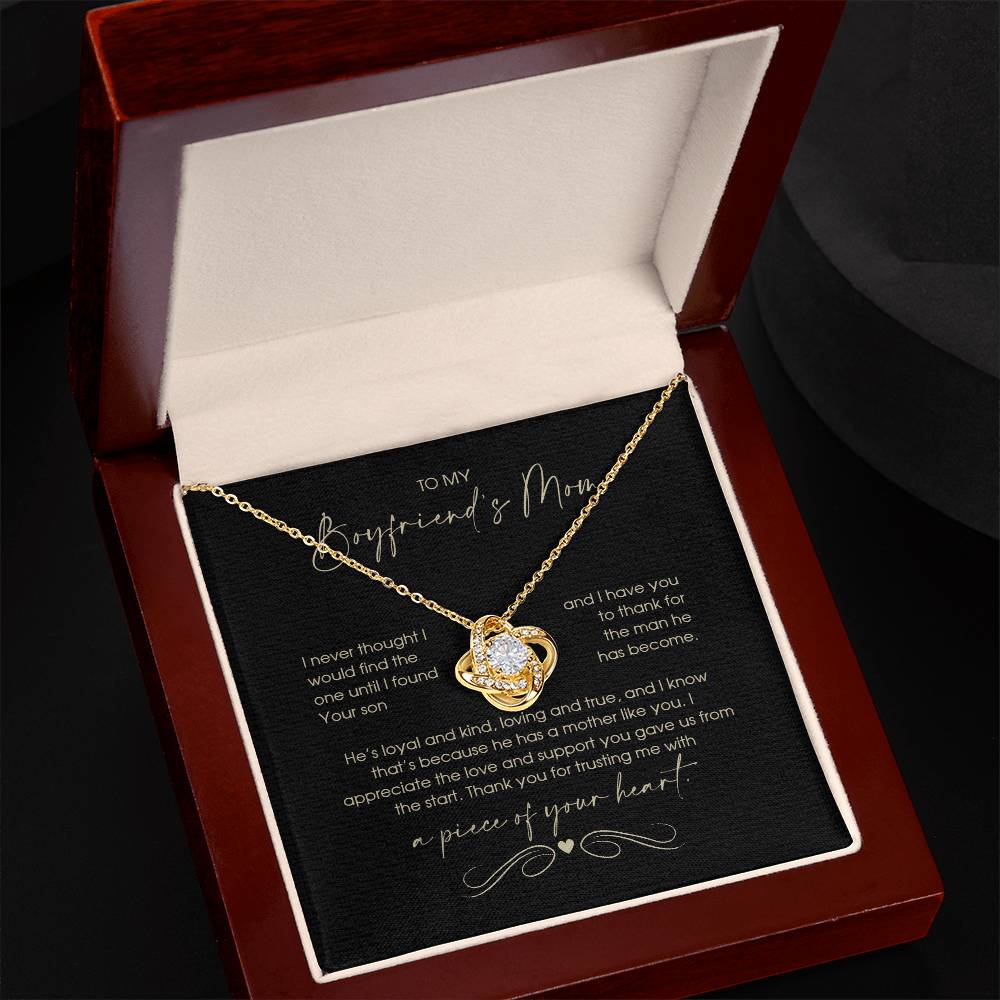BoyFriends Mom 4 - Love Knot Necklace