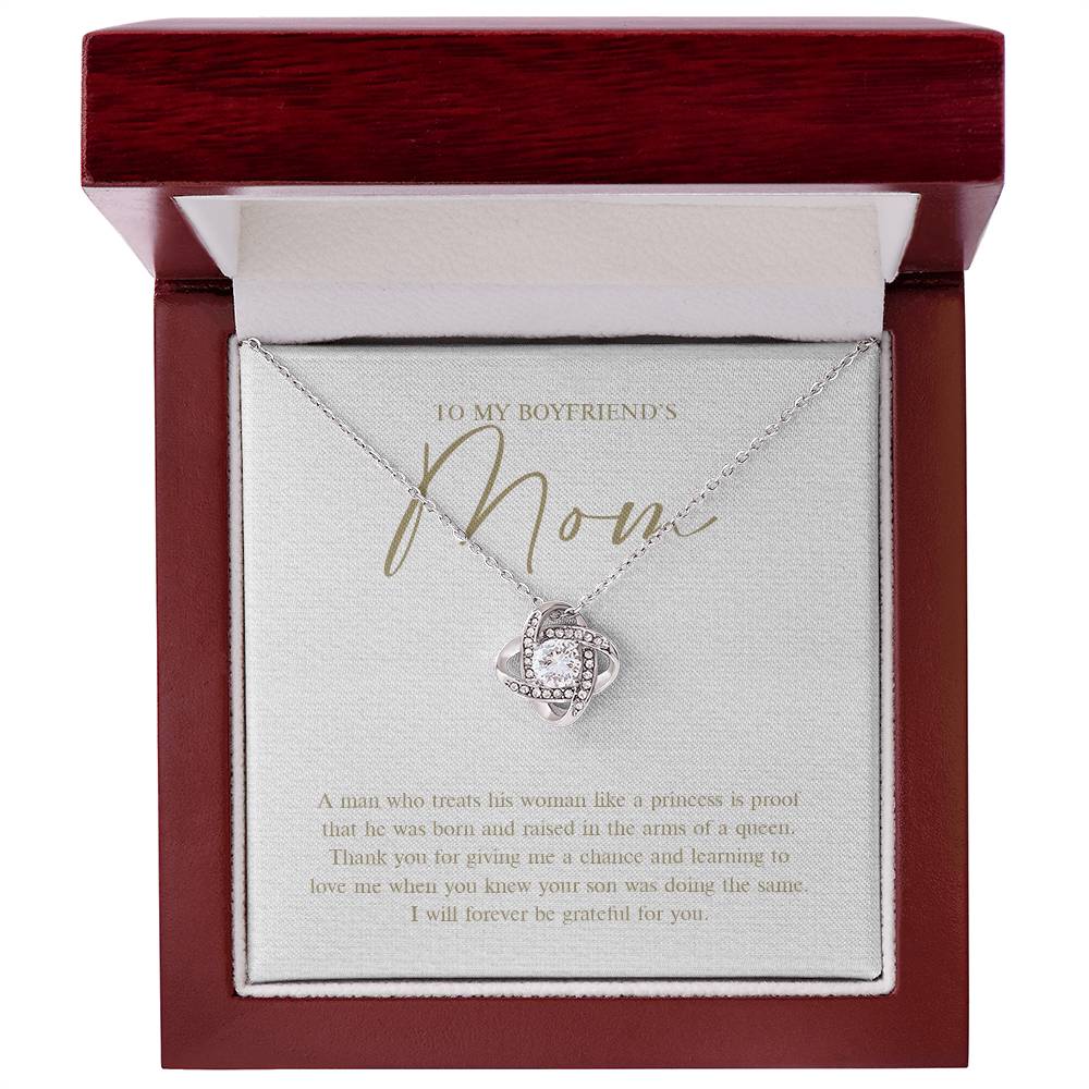 BoyFriends Mom 2 - Love Knot Necklace