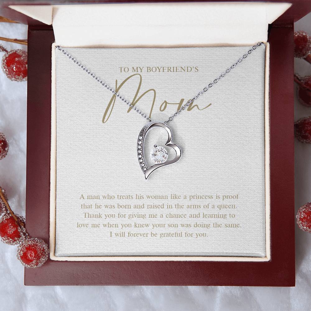 BoyFriends Mom 2 - Forever Love Necklace