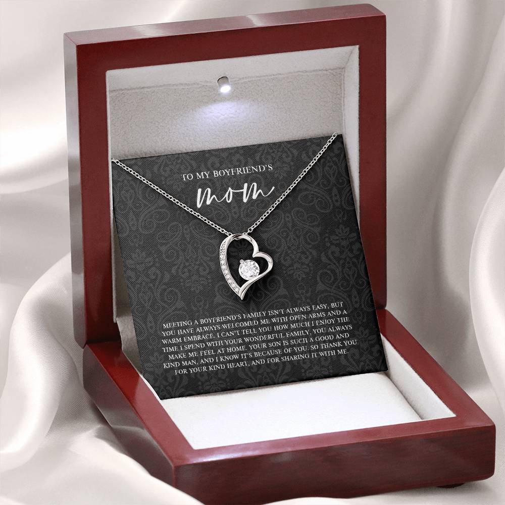 BoyFriends Mom 5 - Forever Love Necklace
