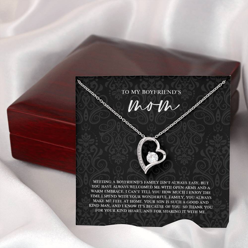 BoyFriends Mom 5 - Forever Love Necklace