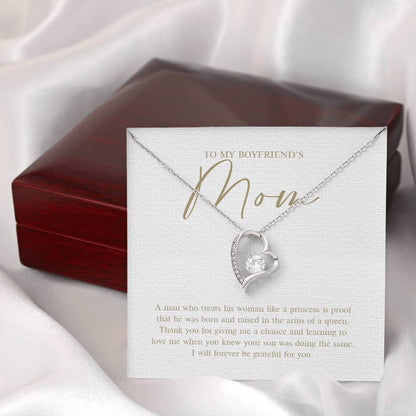 BoyFriends Mom 2 - Forever Love Necklace