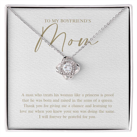 BoyFriends Mom 2 - Love Knot Necklace