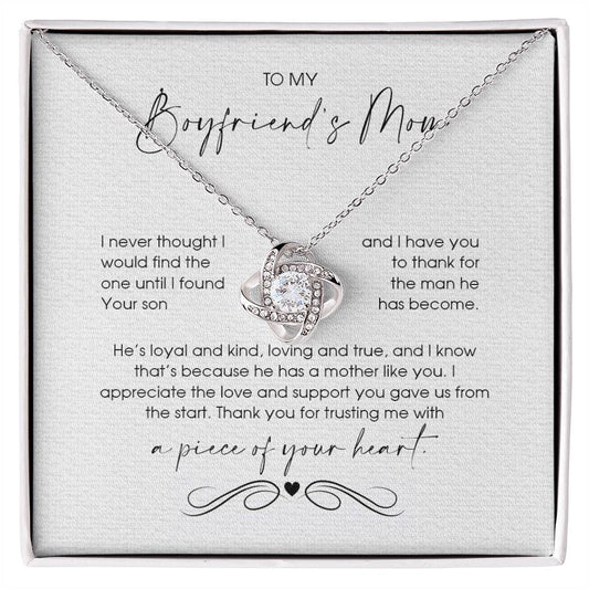 BoyFriends Mom 3 - Love Knot Necklace