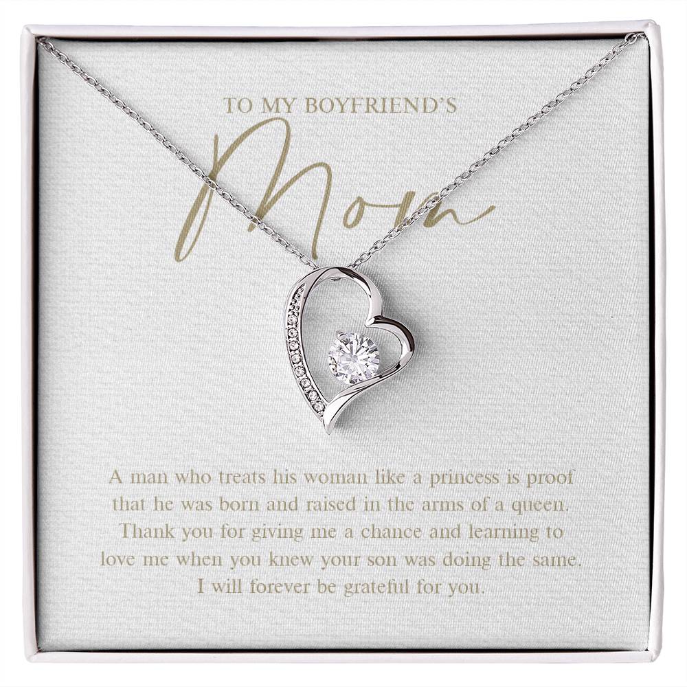 BoyFriends Mom 2 - Forever Love Necklace