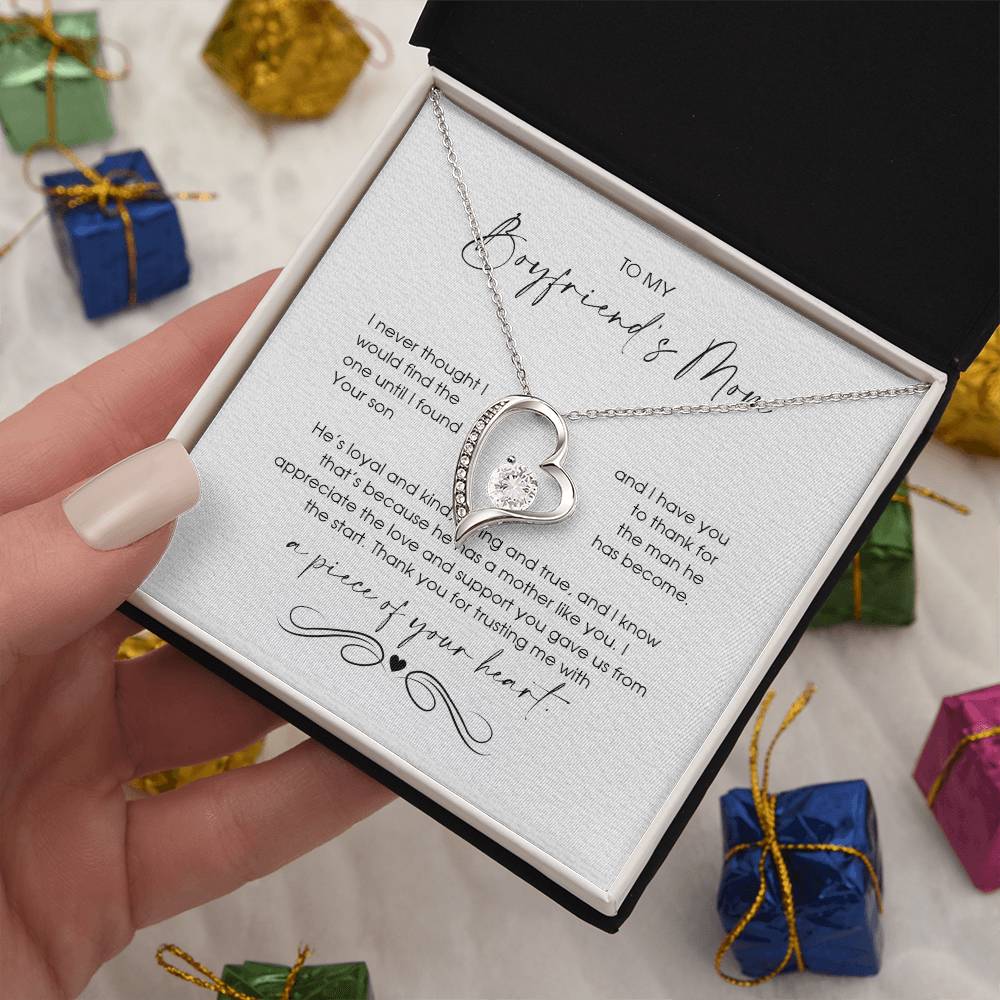 BoyFriends Mom 3 - Forever Love Necklace