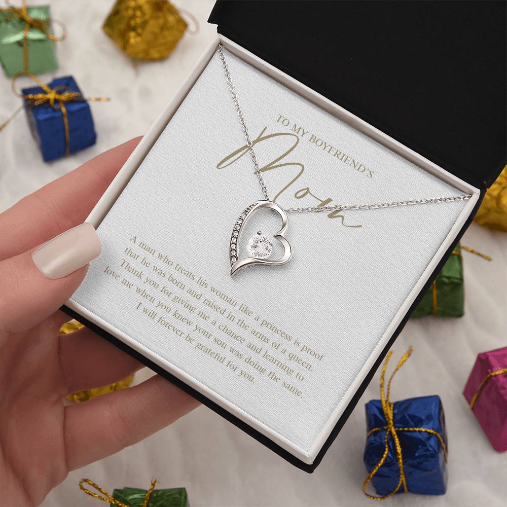BoyFriends Mom 2 - Forever Love Necklace
