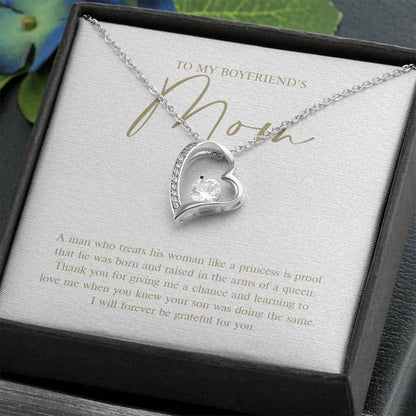 BoyFriends Mom 2 - Forever Love Necklace